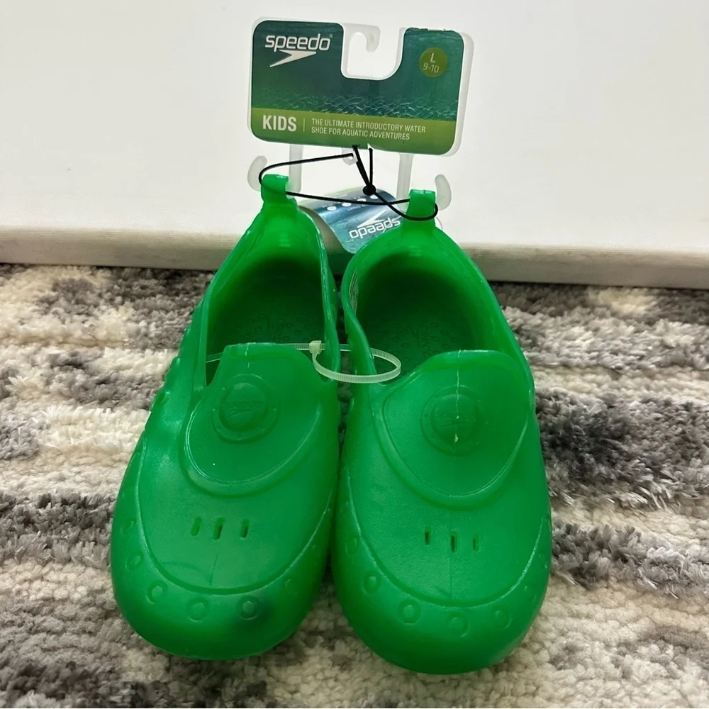 Speedo Kids Jelly Water Shoe in Green